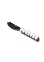 Load image into Gallery viewer, White Knob Spreader