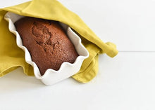 Load image into Gallery viewer, Ruffle Loaf Pan
