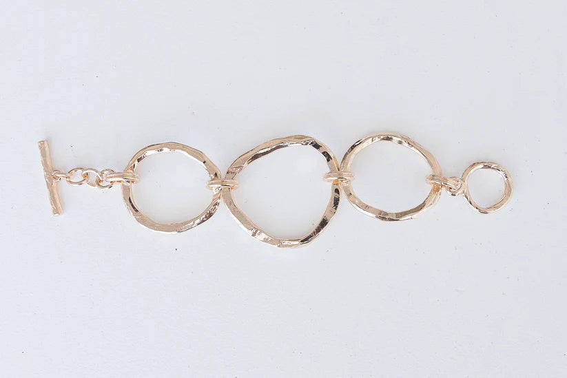 Hammered Gold Circle Bracelet