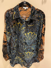 Load image into Gallery viewer, Velvet Burnout Blouse
