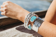 Load image into Gallery viewer, Hammered Cuff - Gold/Silver
