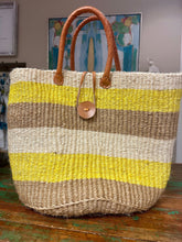 Load image into Gallery viewer, Handmade Kenyan Bag - 2 Sizes

