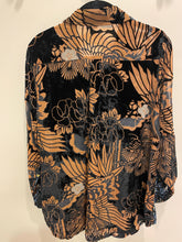 Load image into Gallery viewer, Velvet Burnout Blouse
